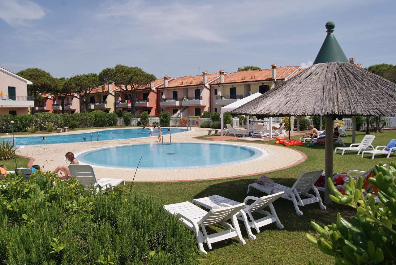 Appartamenti In Residence Portosole E Residence Tamerici Con Piscina-Cavallino Treporti Exterior foto